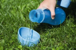 Beeztees Draagbare Drinkset Aventura Blauw 850 Ml -Huisdierbenodigdheden Verkoop 2024 0650131 sfeer1